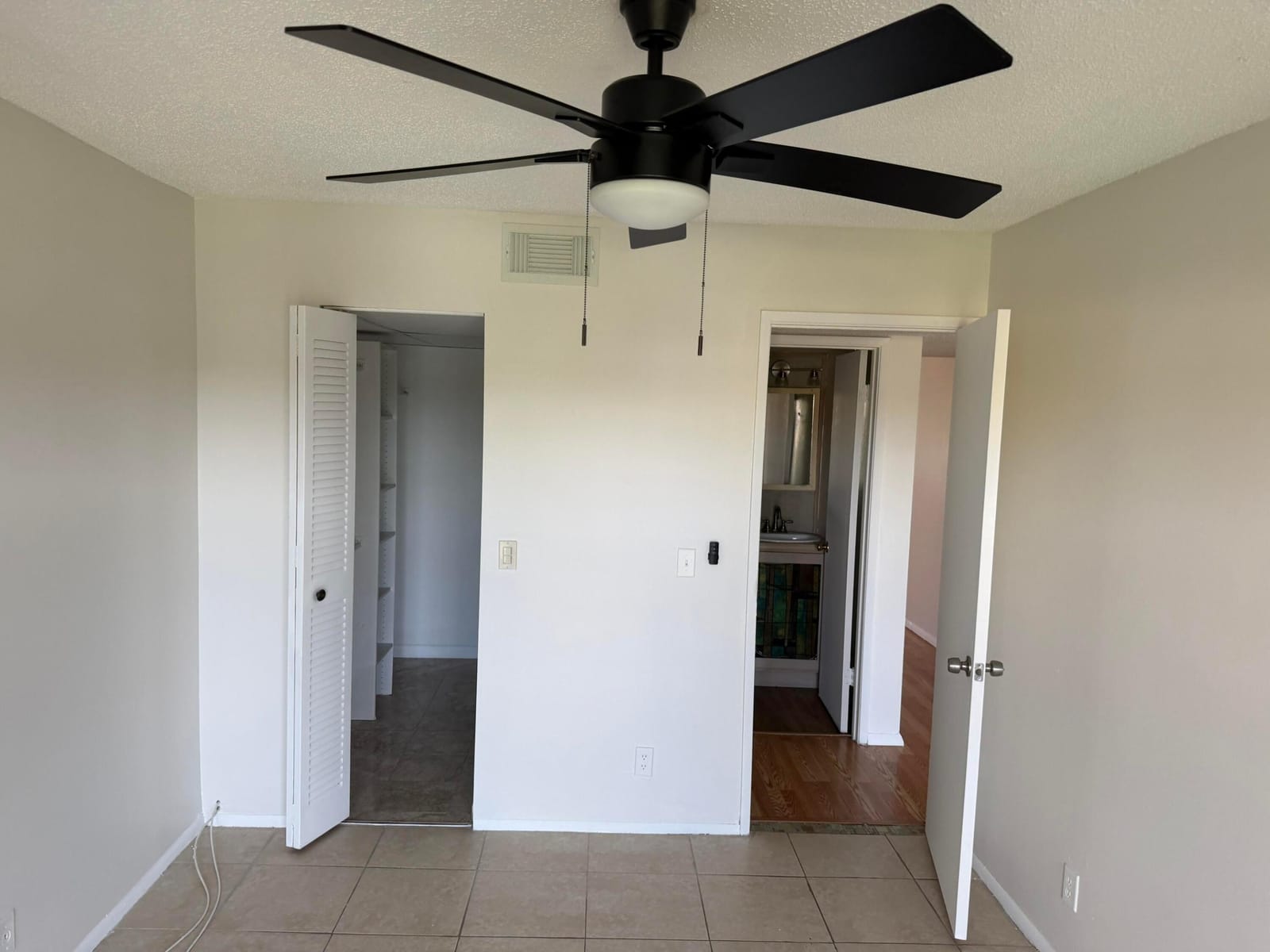 100 Village Green Circle E 312, Palm Springs, FL 33461 photo 13