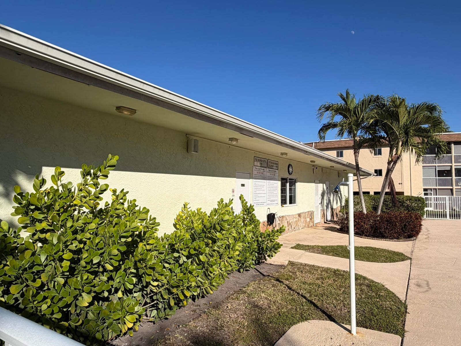 100 Village Green Circle E 312, Palm Springs, FL 33461 photo 16
