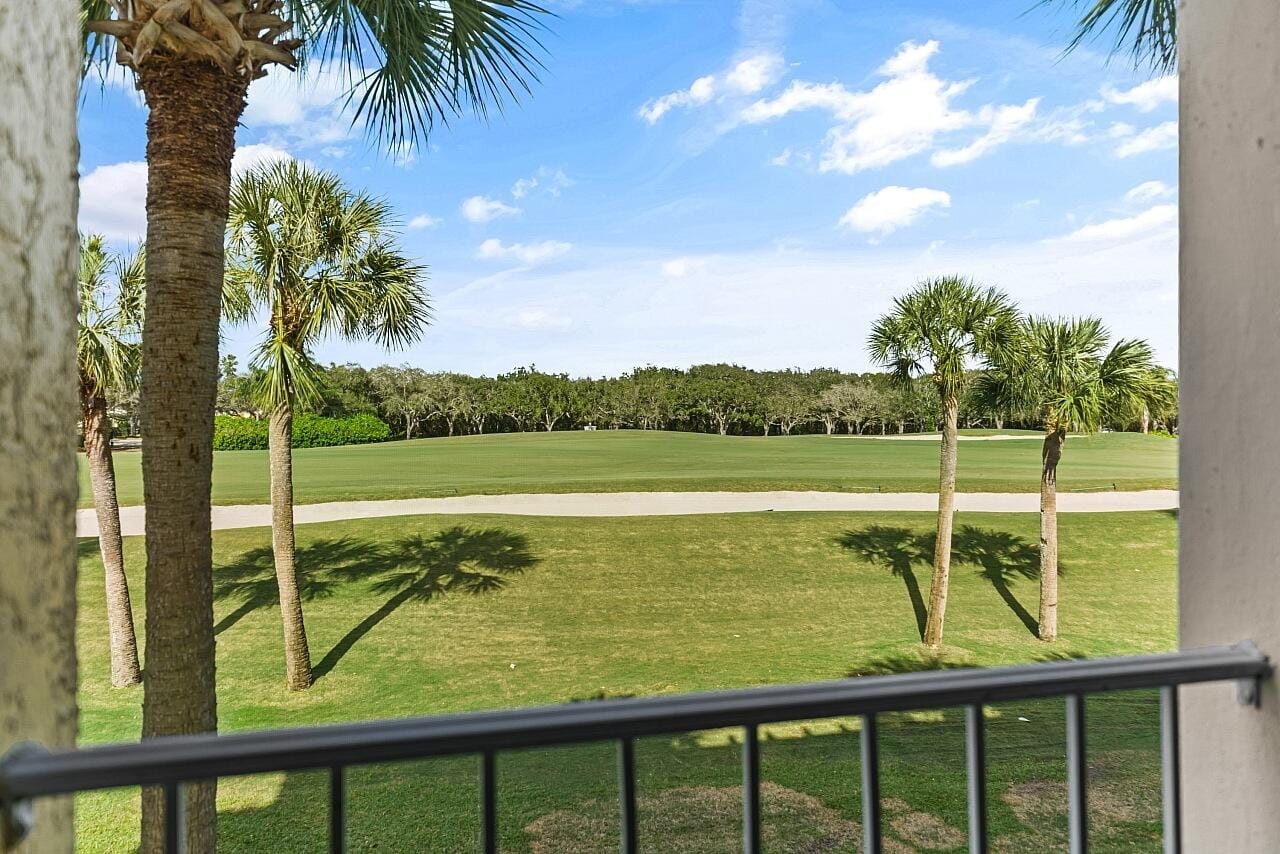 5020 Harmony Circle 203, Vero Beach, FL 32967 photo 30