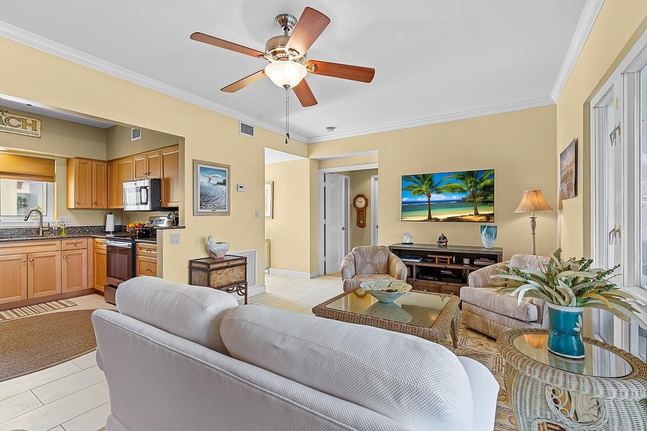 5020 Harmony Circle 203, Vero Beach, FL 32967 photo 9