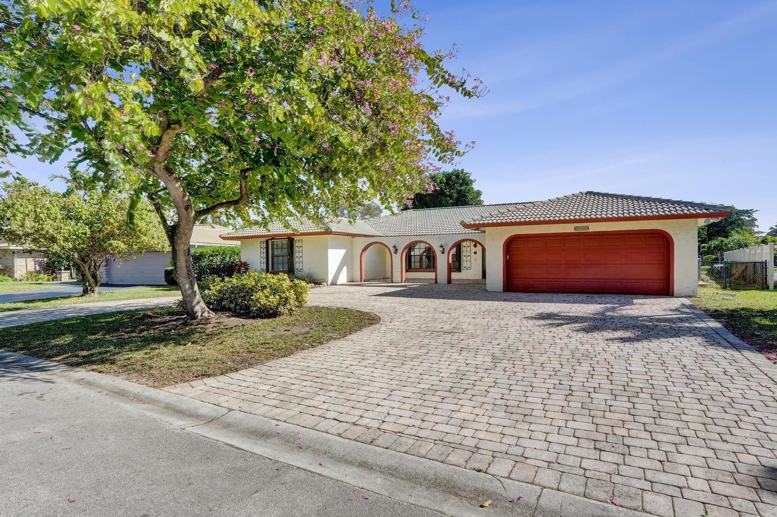 1955 NW 108th Lane, Coral Springs, FL 33071