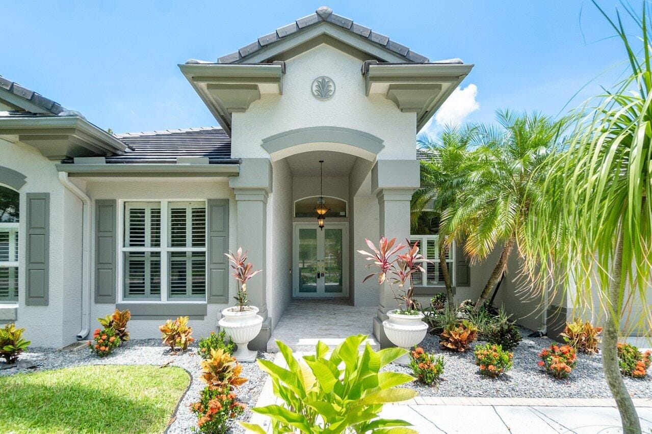 8369 SE Island Way, Jupiter, FL 33458 photo 4