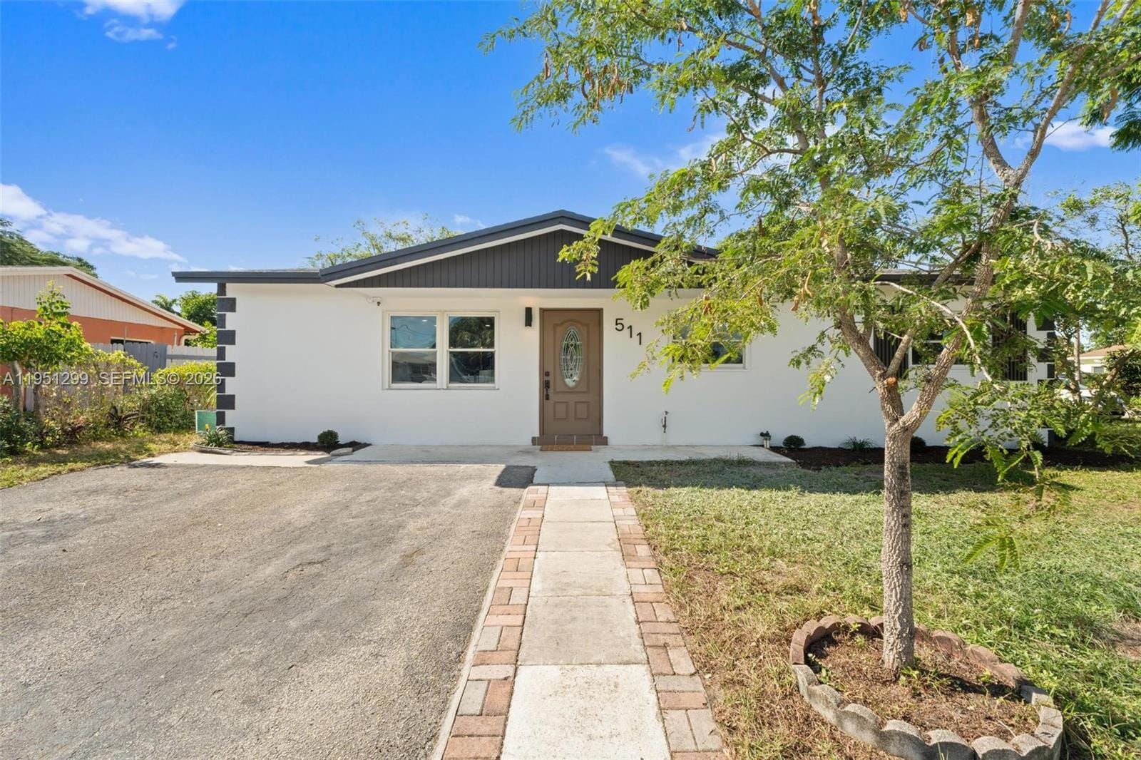 511 SW 72nd Avenue, North Lauderdale, FL 33068 photo 2