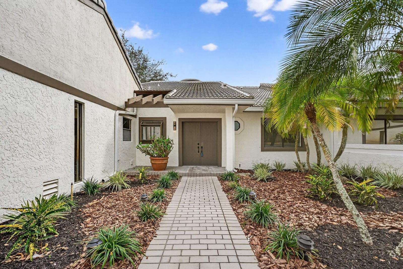 6 Clubhouse Lane, Boynton Beach, FL 33436 photo 14