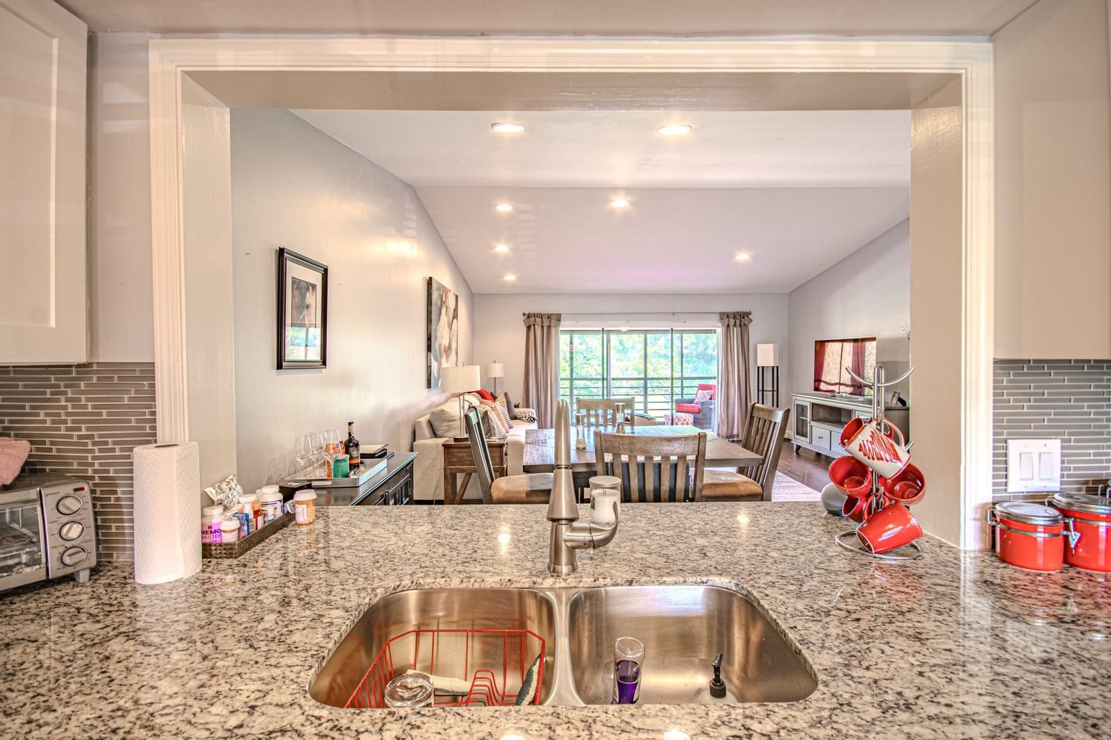 11221 Aspen Glen Drive 205, Boynton Beach, FL 33437 photo 14