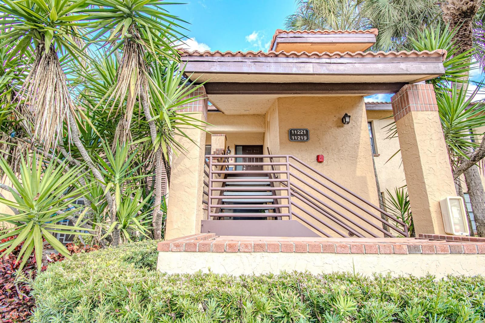 11221 Aspen Glen Drive 205, Boynton Beach, FL 33437 photo 6