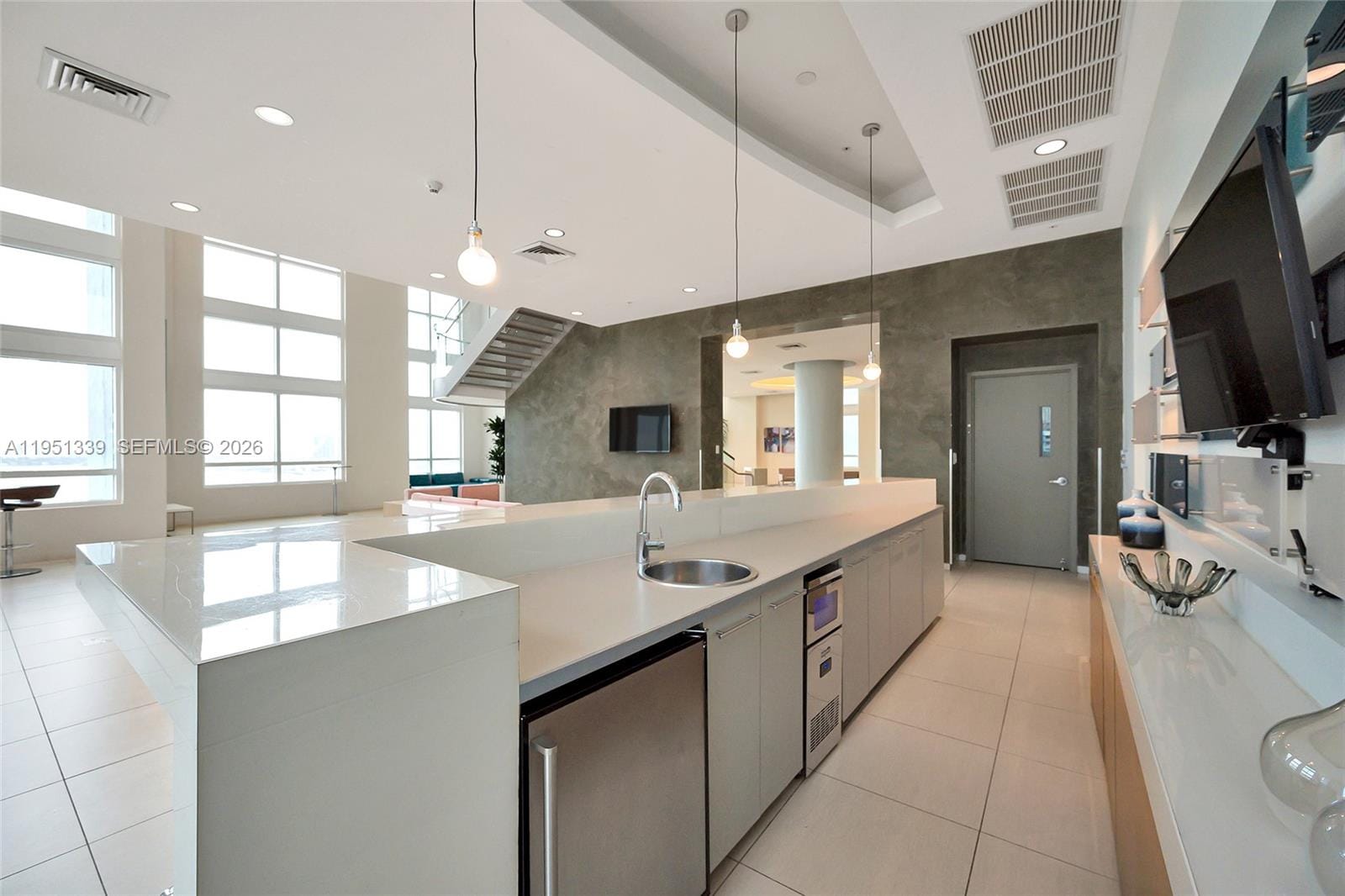 1900 N Bayshore Drive, Miami, FL 33132 photo 26