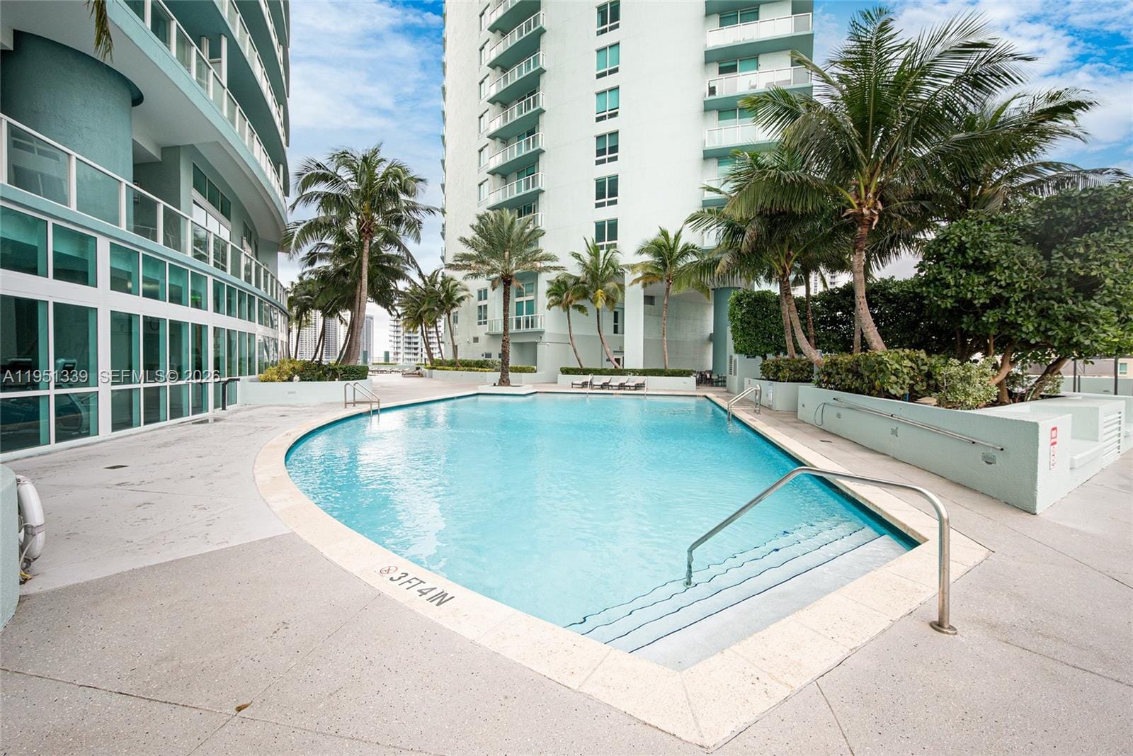 1900 N Bayshore Drive, Miami, FL 33132 photo 30