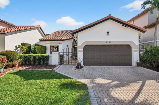 23145 Via Stel, sold in Villa Stel, Boca Raton, FL