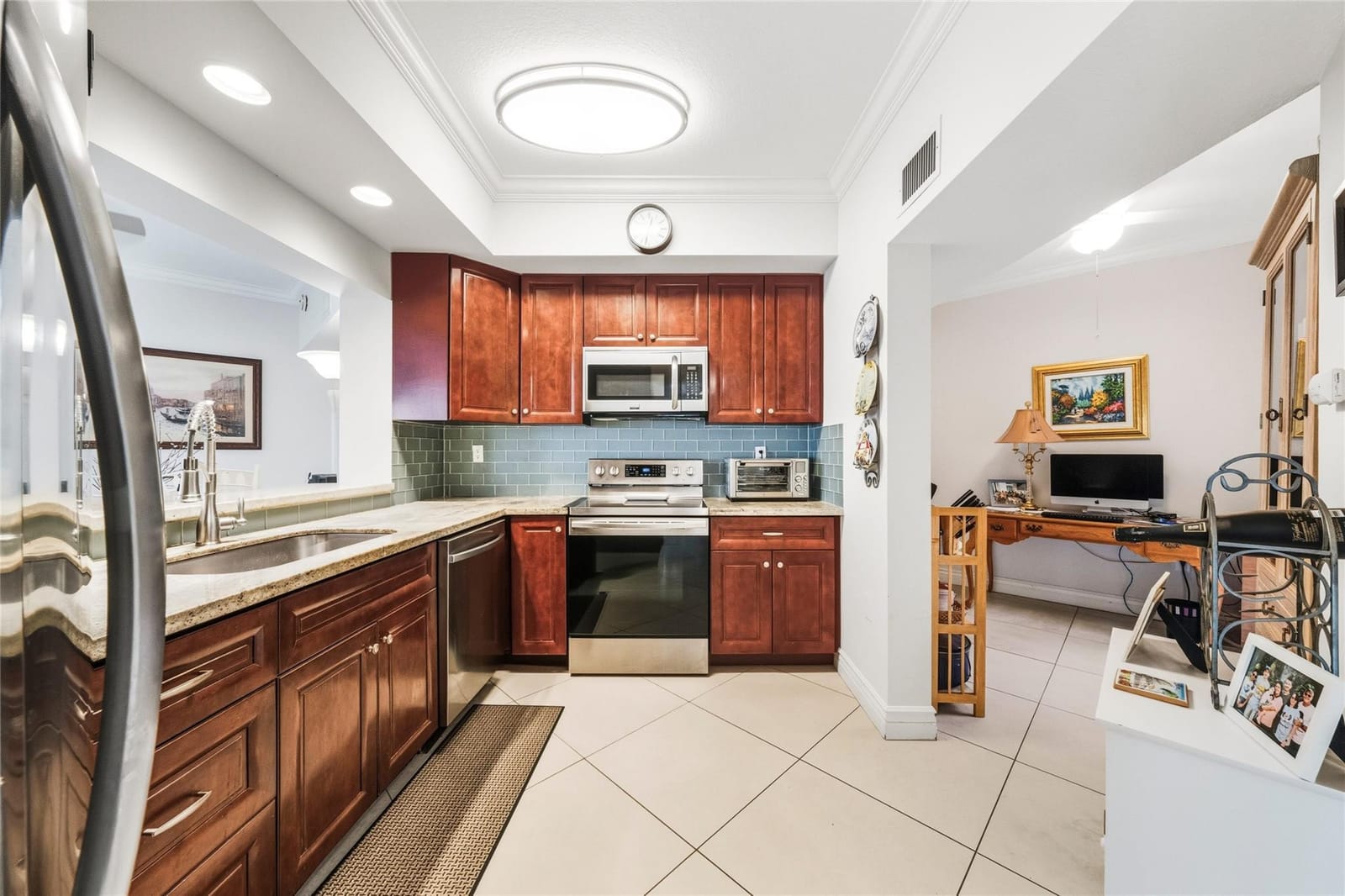 6606 Villa Sonrisa Drive 910 — photo 12