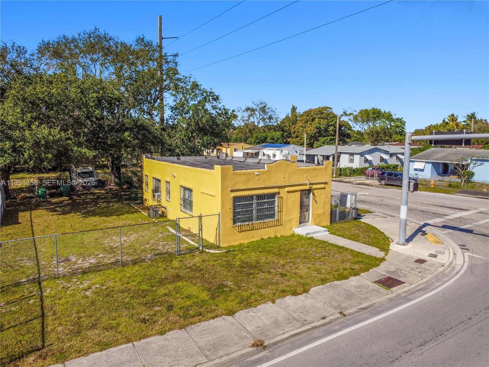 8620 NW 17th Avenue, Miami, FL 33147 photo 5