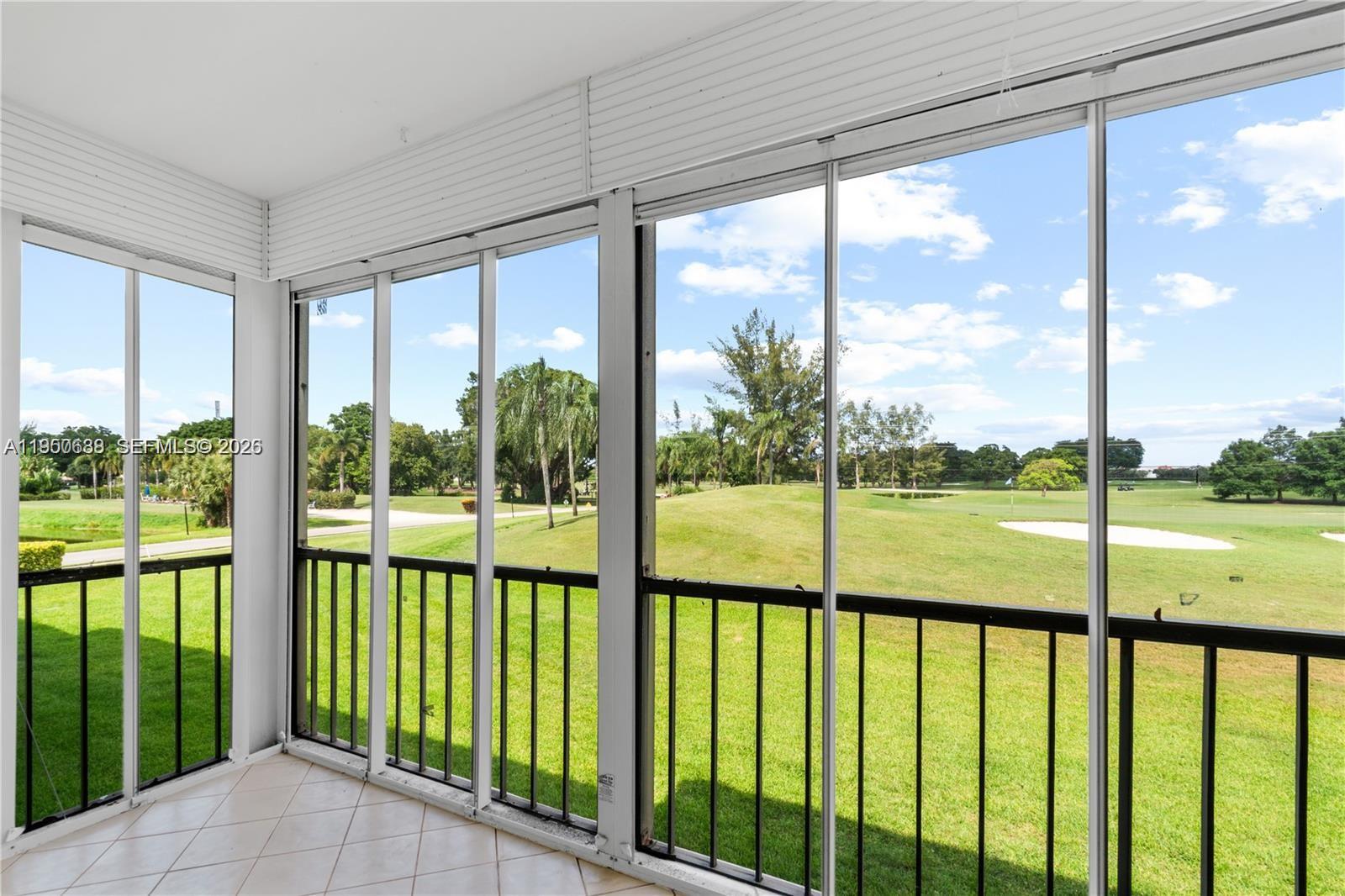 9220 S Hollybrook Lake Drive 208, Pembroke Pines, FL 33025, Pembroke Pines