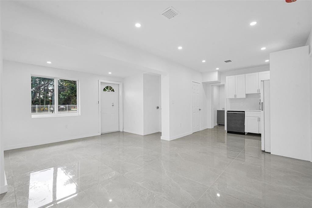 11406 NW 17th Avenue, Miami, FL 33167 photo 3