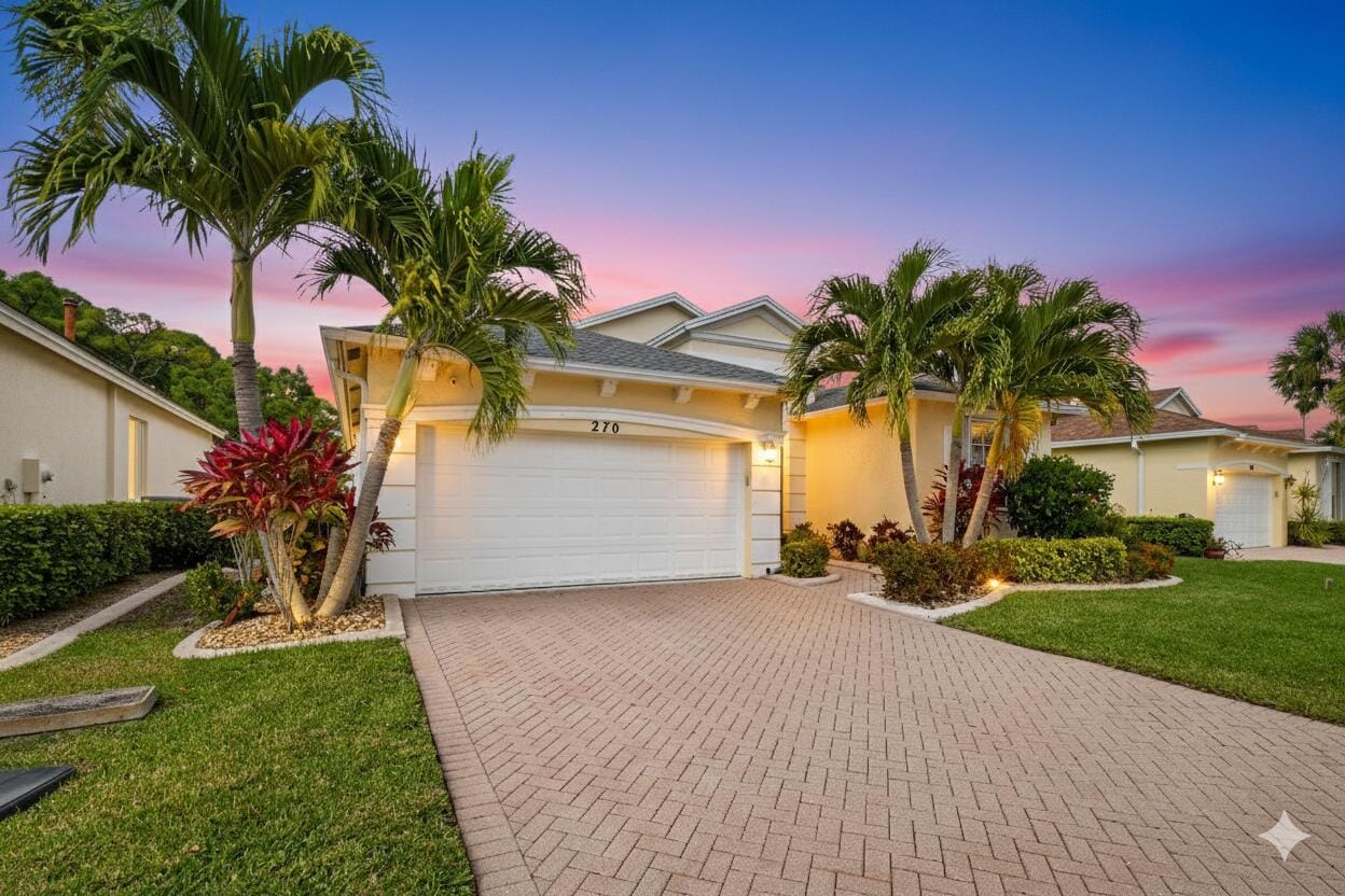 270 SW Lake Forest Way, Port St. Lucie, FL 34986