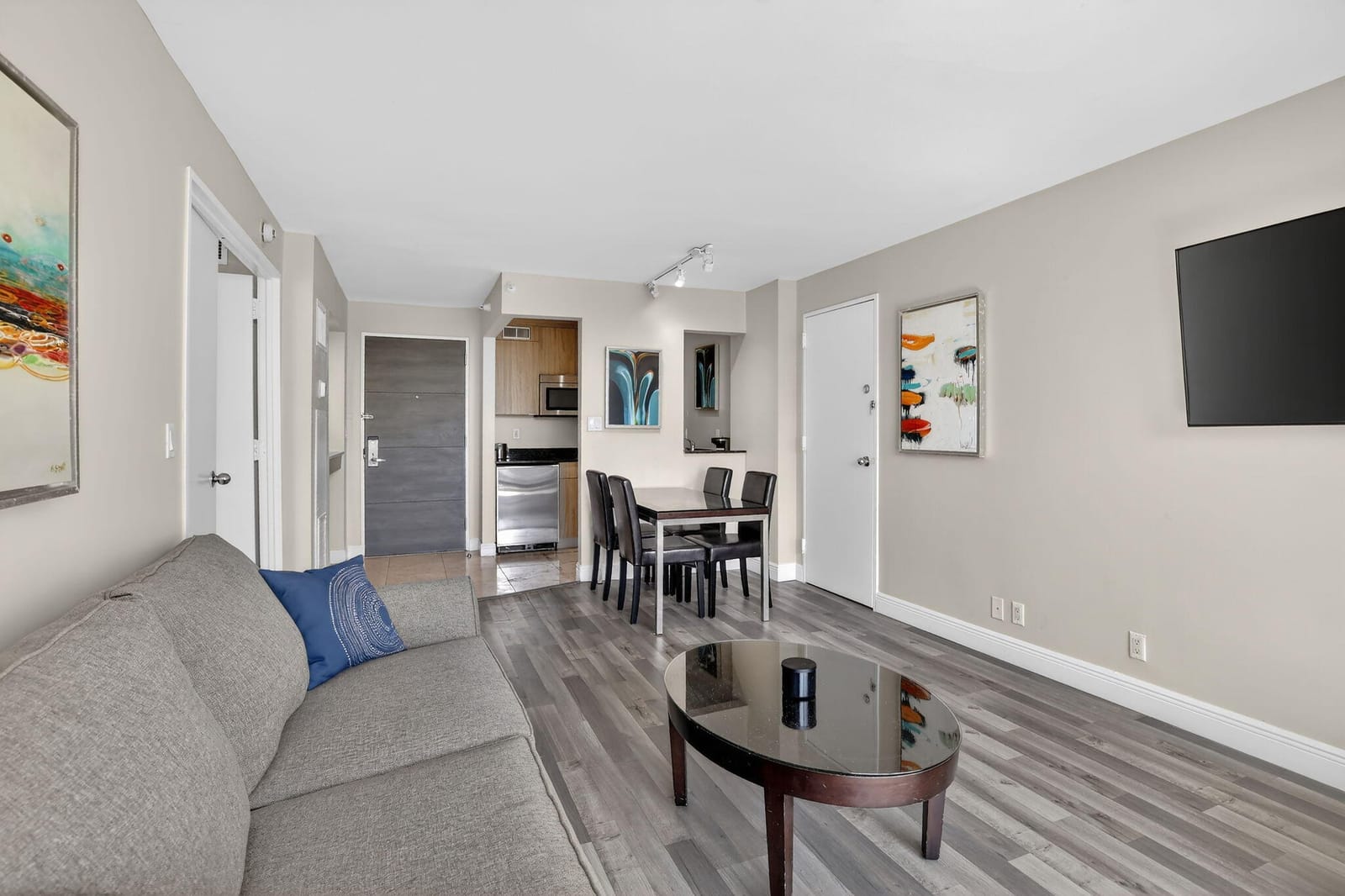 2670 E Sunrise Boulevard 320 — photo 11
