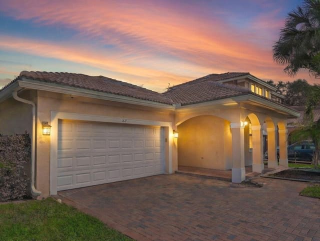 167 Catania Way, sold in Bella Terra Pud 1, Royal Palm Beach, FL