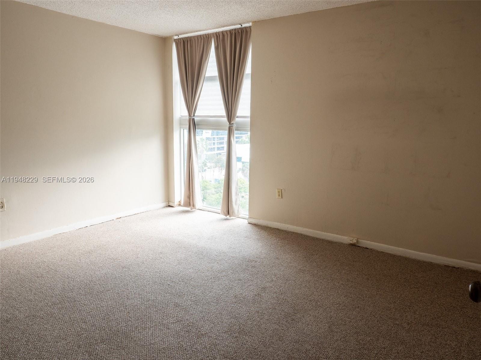 1035 West Avenue PH06 — photo 6