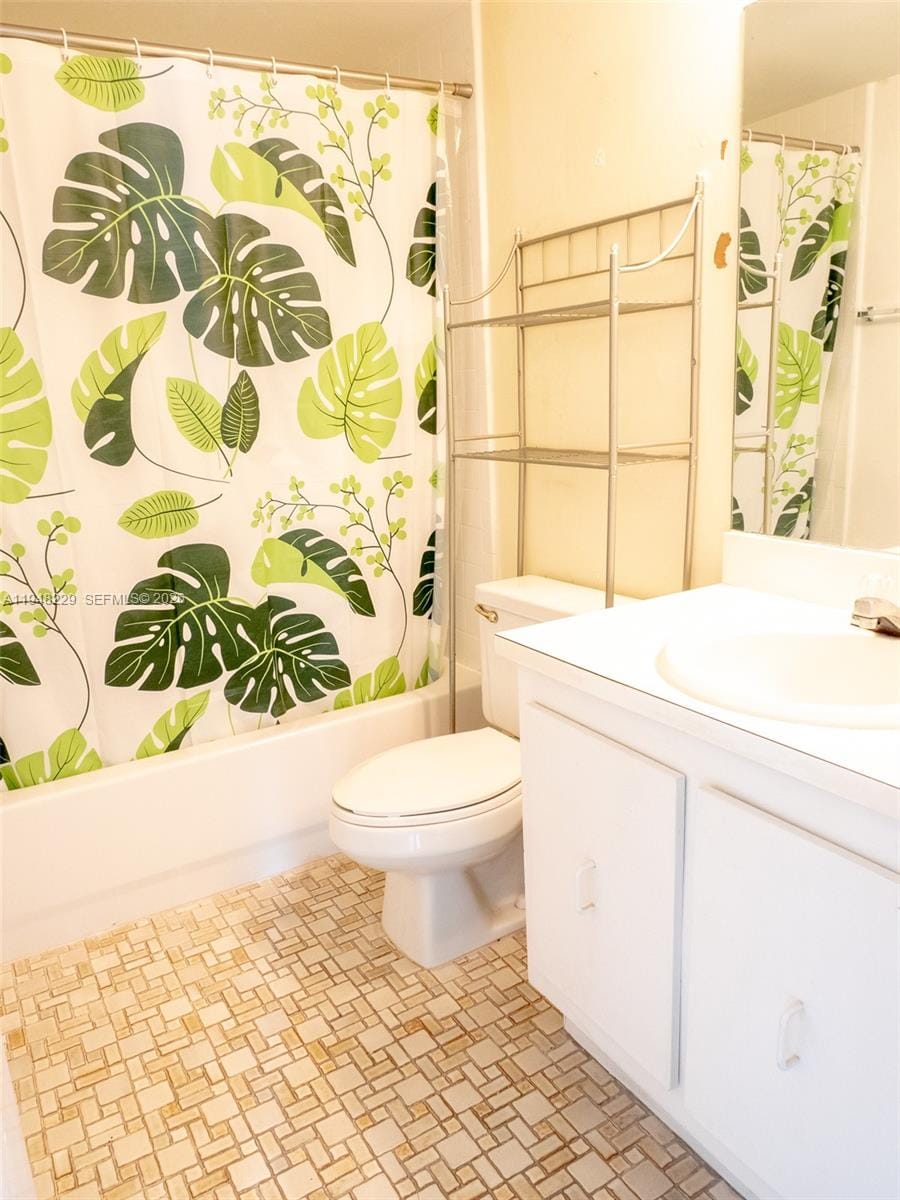 1035 West Avenue PH06 — photo 9