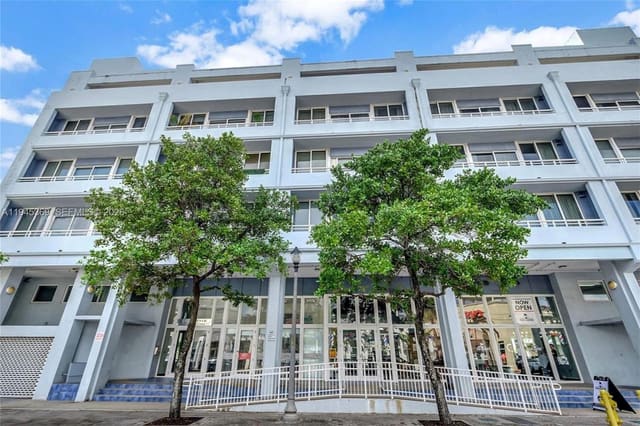 3250 Grand Avenue 306, sold in Cocostyle @ 3250 Grand Av, Miami, FL