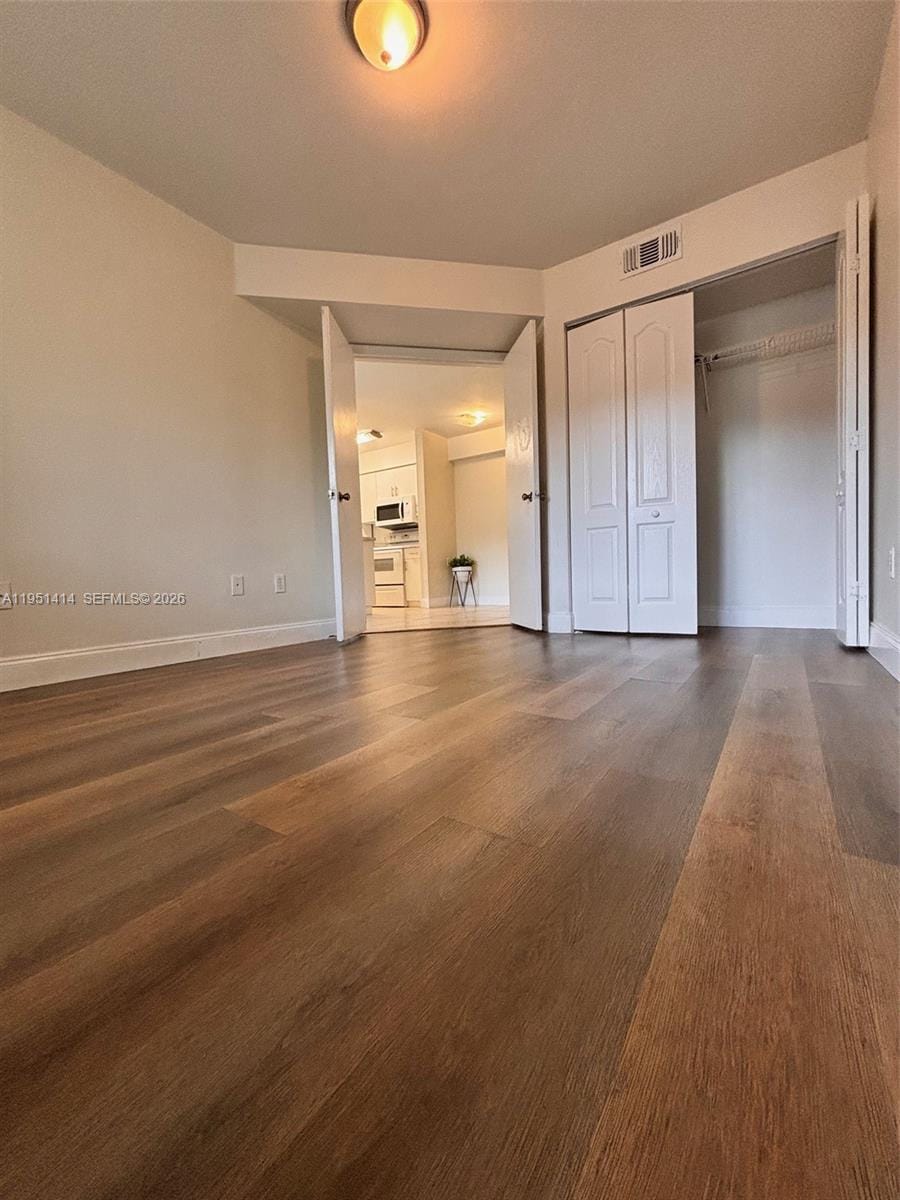 450 S Park Road 5-104 — photo 10
