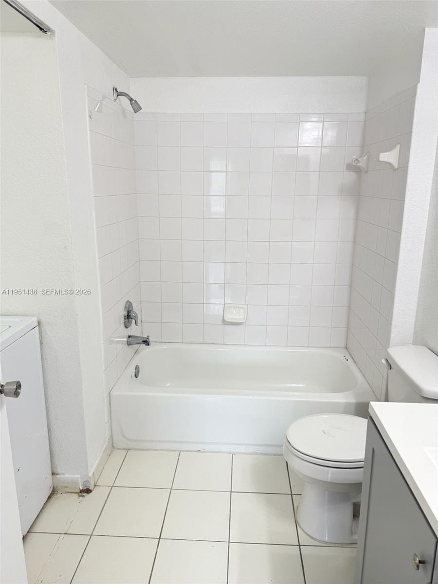 15410 SW 284 Street 8203 — photo 9