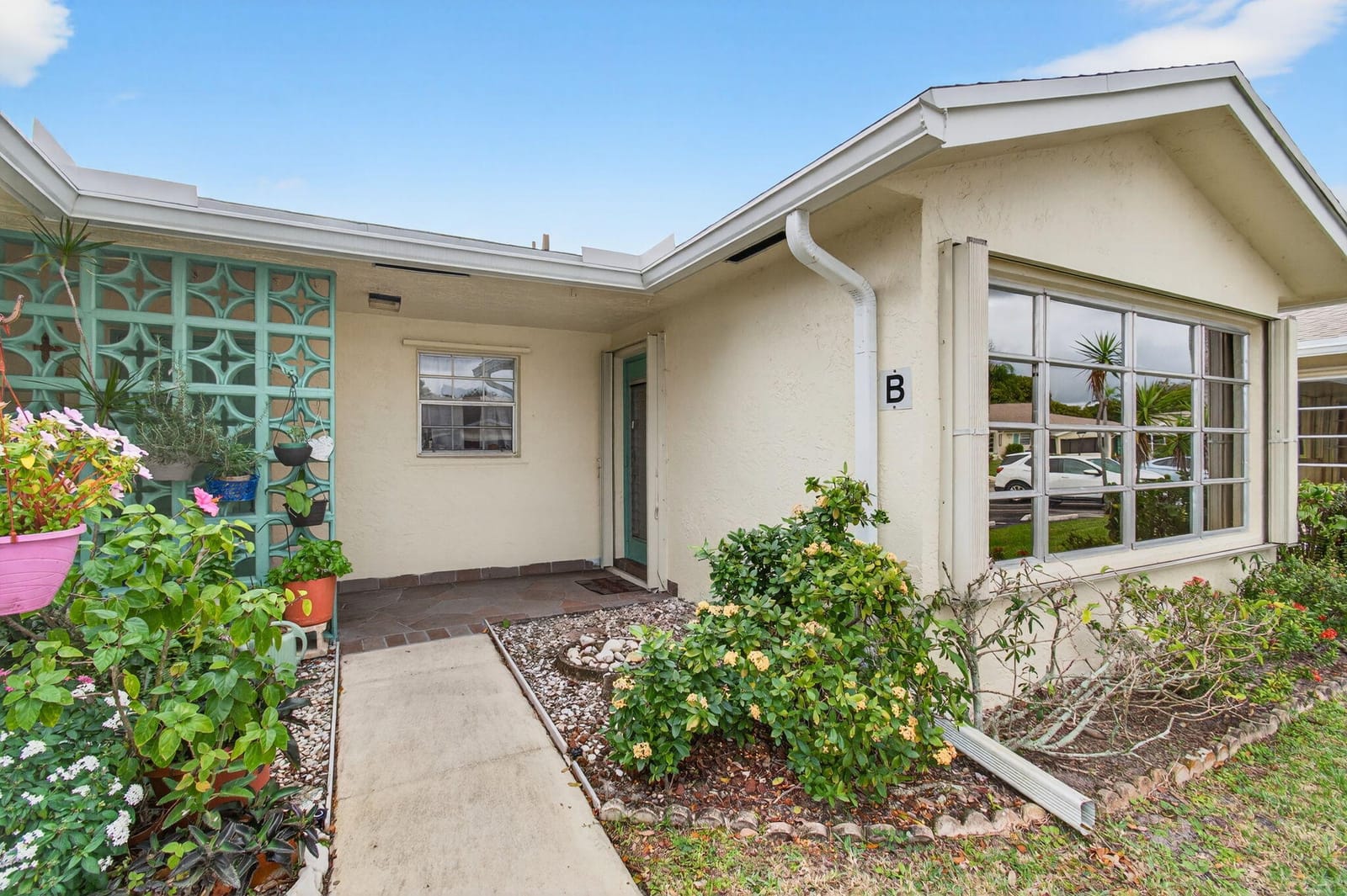 5066 Lakefront Boulevard B — photo 2
