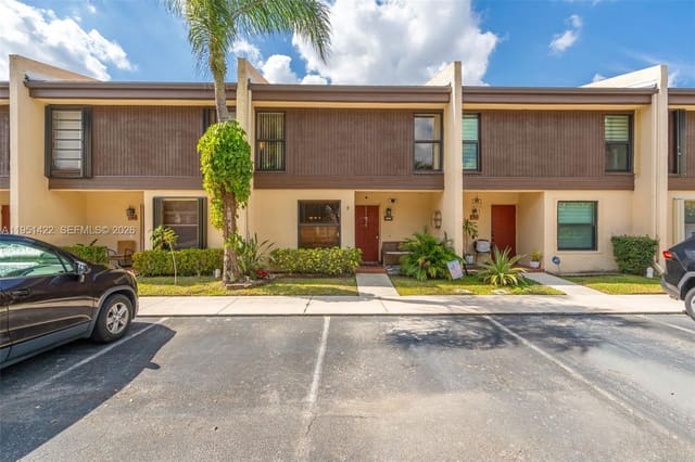 1210 NW 99th Avenue 66, sold in Westview Condominium No S, Pembroke Pines, FL