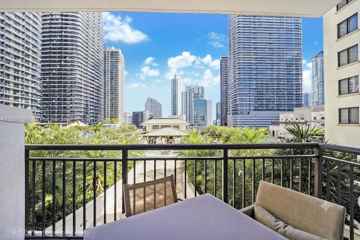 999 SW 1st Avenue 1208 — photo 2