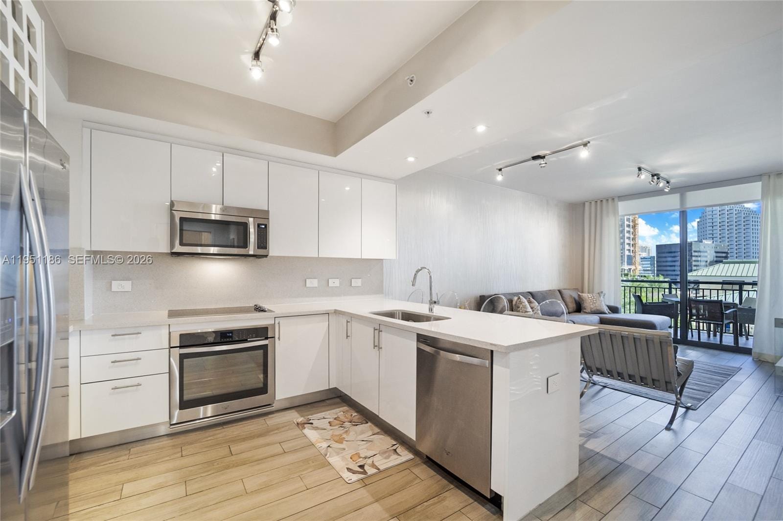 999 SW 1st Avenue 1208 — photo 4