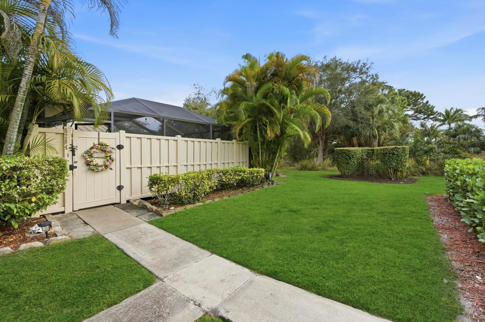 5284 Eagle Lake Drive, Palm Beach Gardens, FL 33418 photo 3