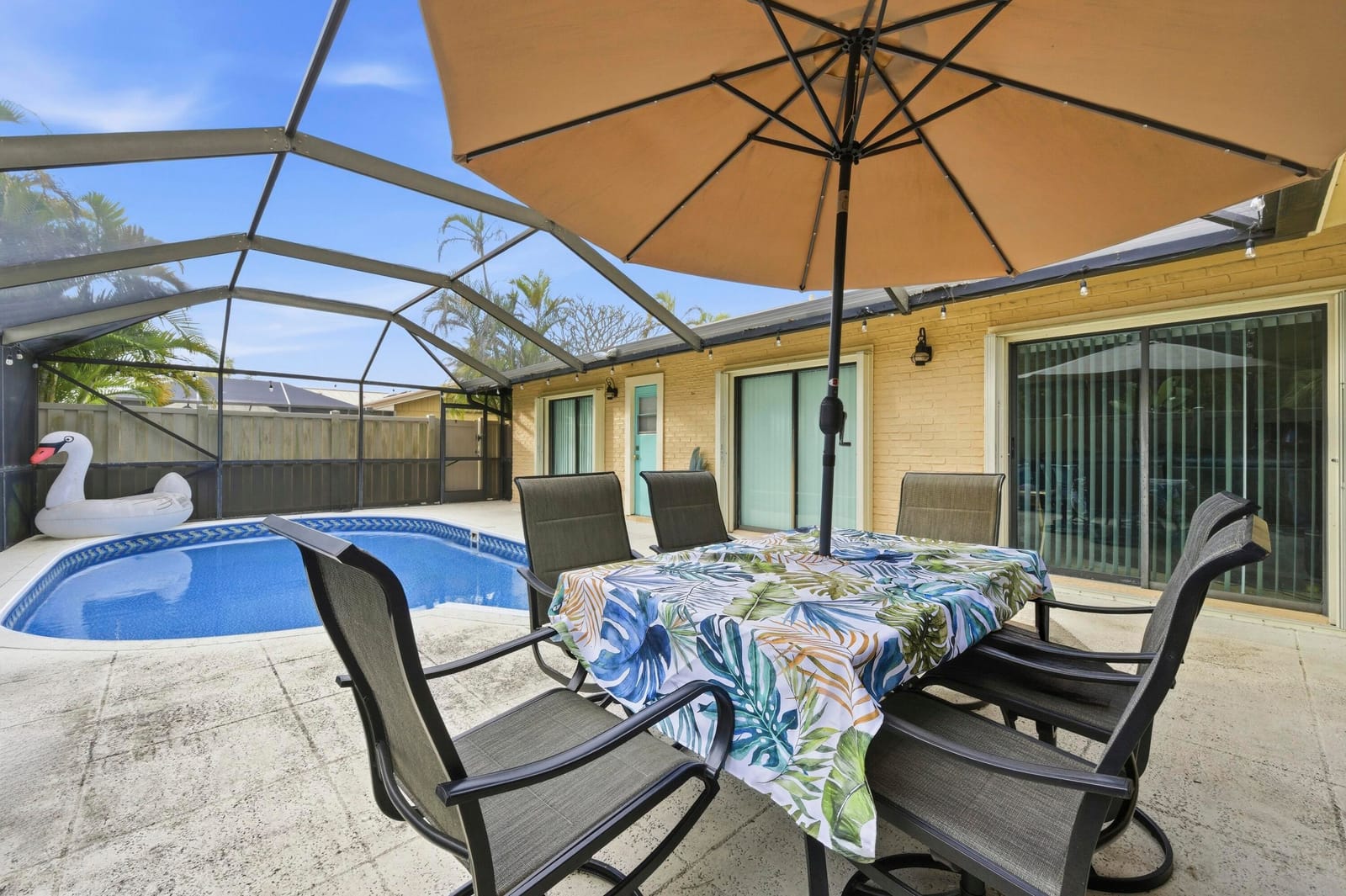 5284 Eagle Lake Drive, Palm Beach Gardens, FL 33418 photo 6