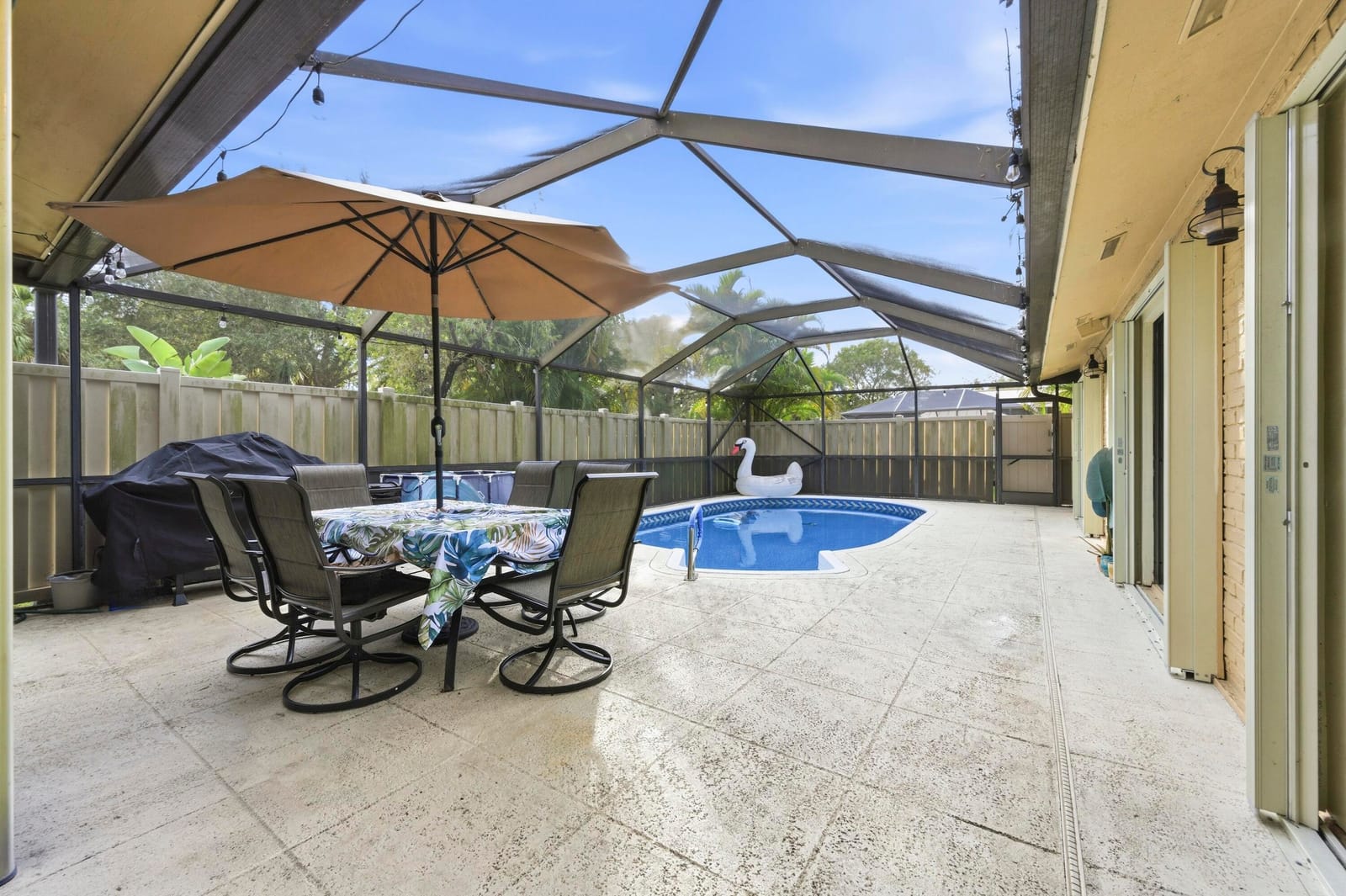 5284 Eagle Lake Drive, Palm Beach Gardens, FL 33418 photo 7