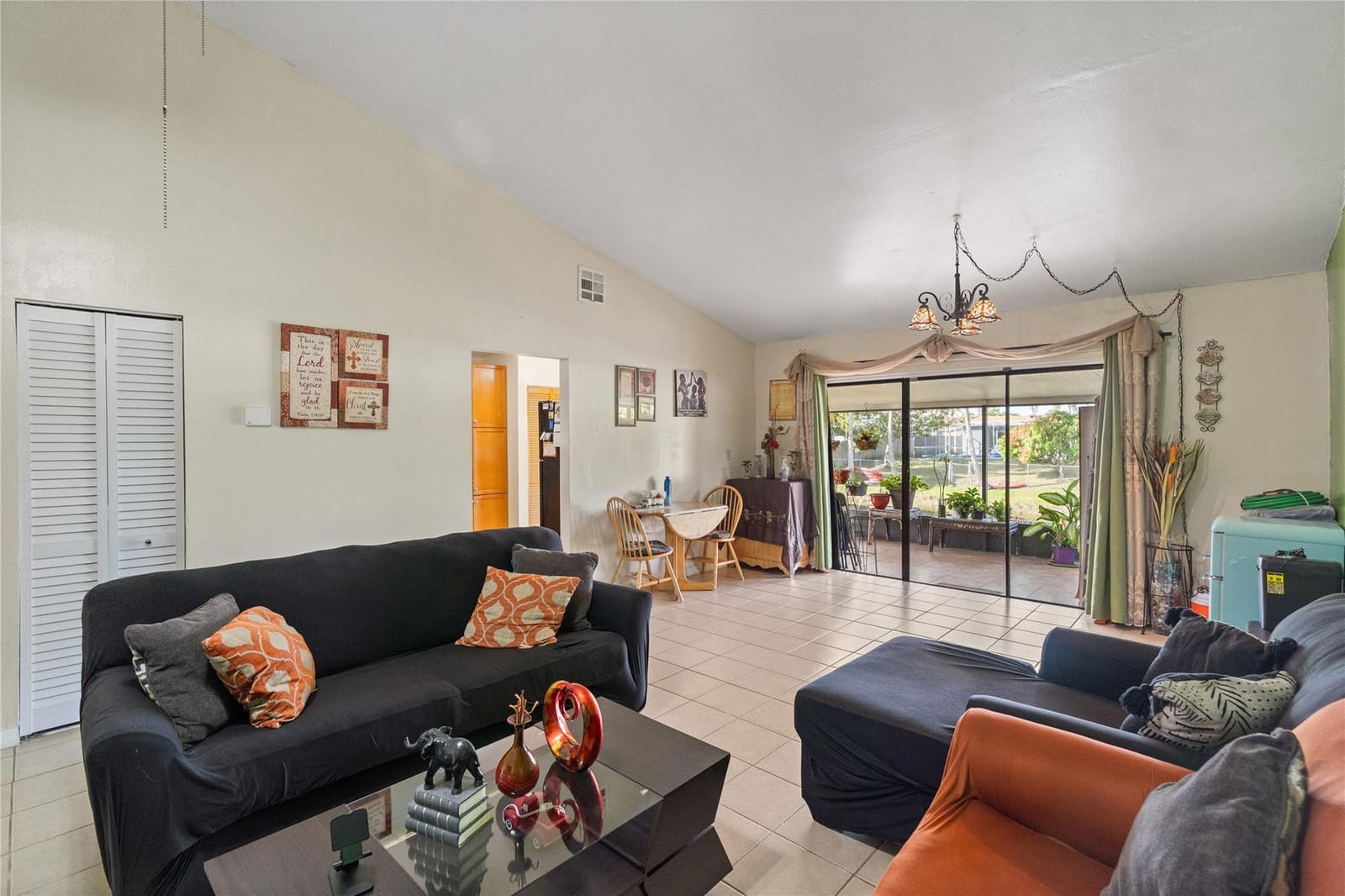 6080 NW 3rd Street 6080 — photo 5