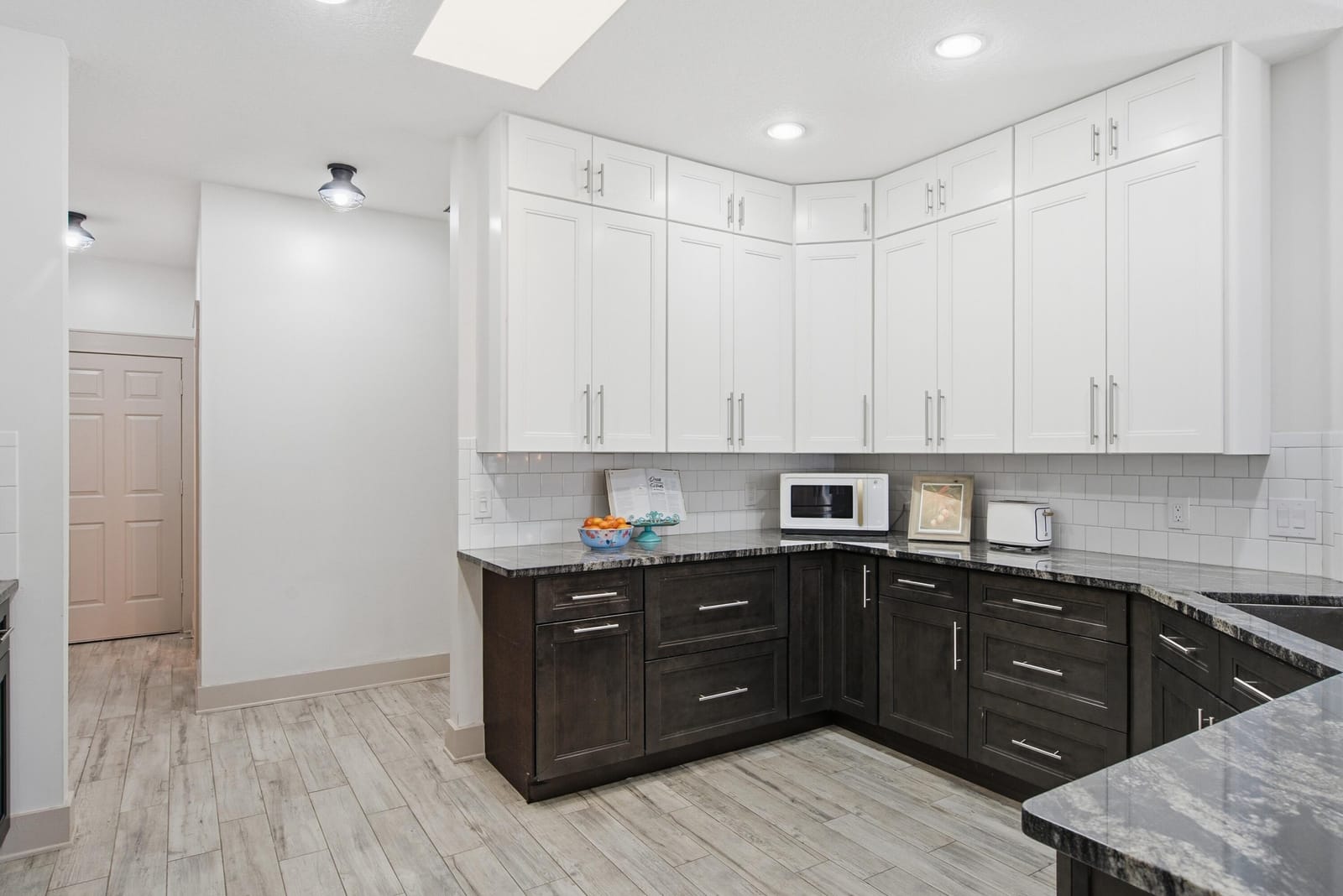 5317 Stately Oaks Street — photo 4