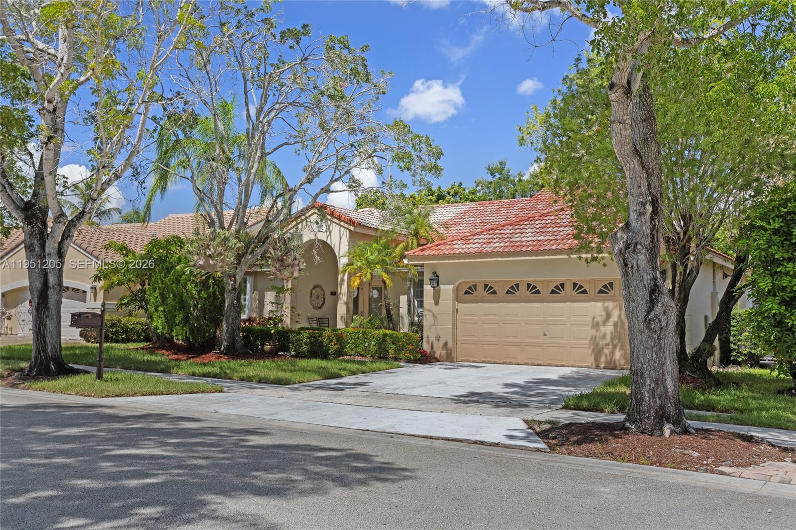 798 Verona Lake Drive, Weston, FL 33326, Weston