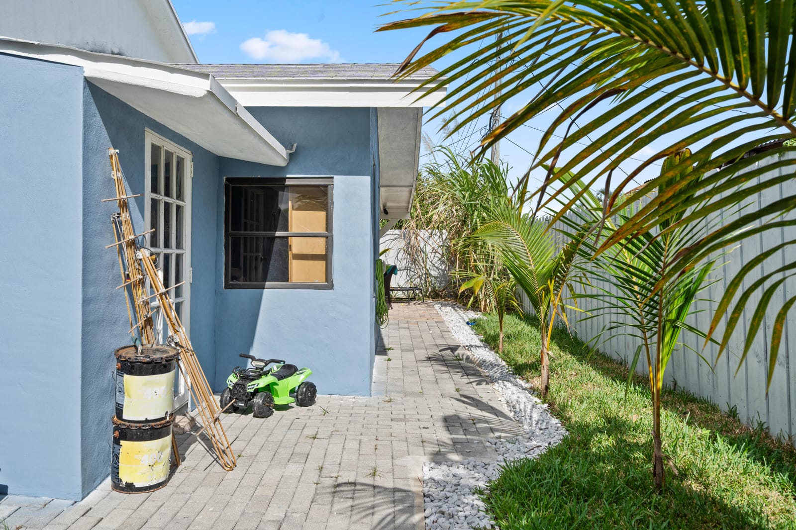 5772 N Haverhill Road N, West Palm Beach, FL 33407 photo 26