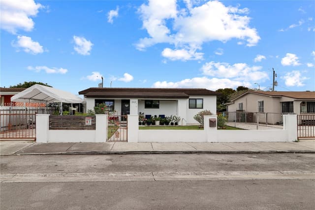 3529 W 14th Lane, sold in Fla Fruit Land Co Sub, Hialeah, FL