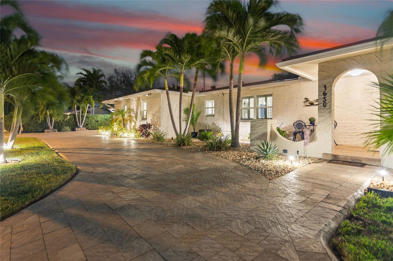 1650 NE 27th Avenue, Pompano Beach, FL 33062