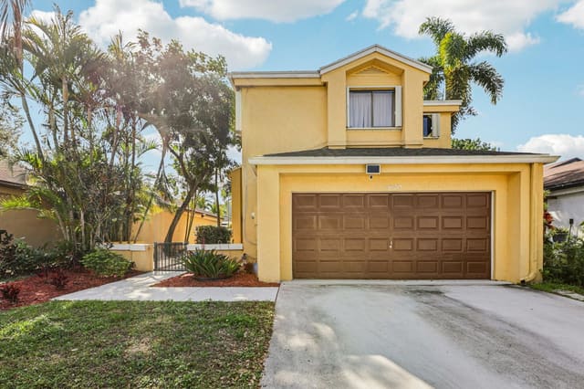 3620 NW 20th Street, sold in Lakeview Homes, Coconut Creek, FL