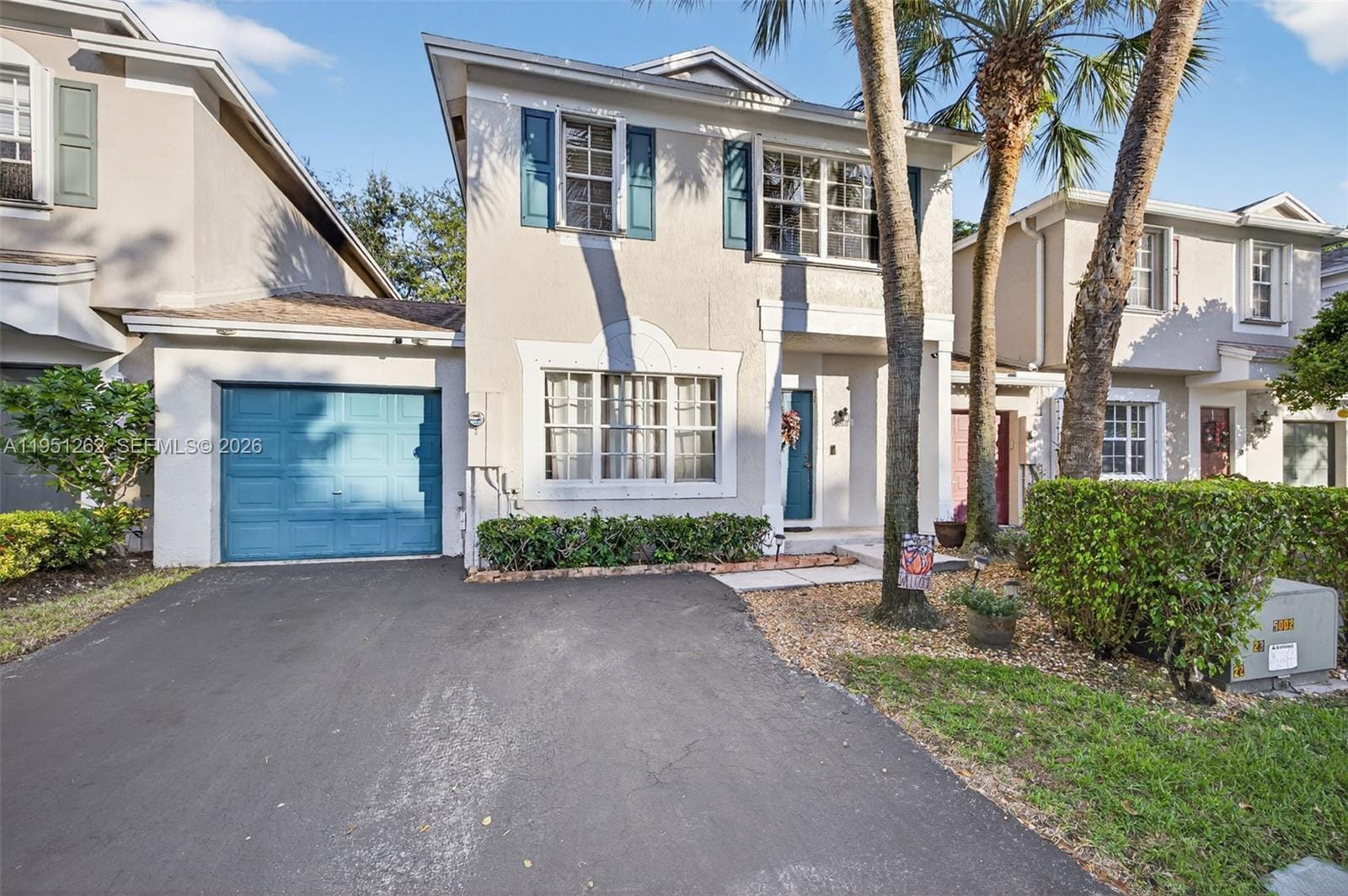 6008 N Golden Beauty Lane, Tamarac, FL 33321 photo 2