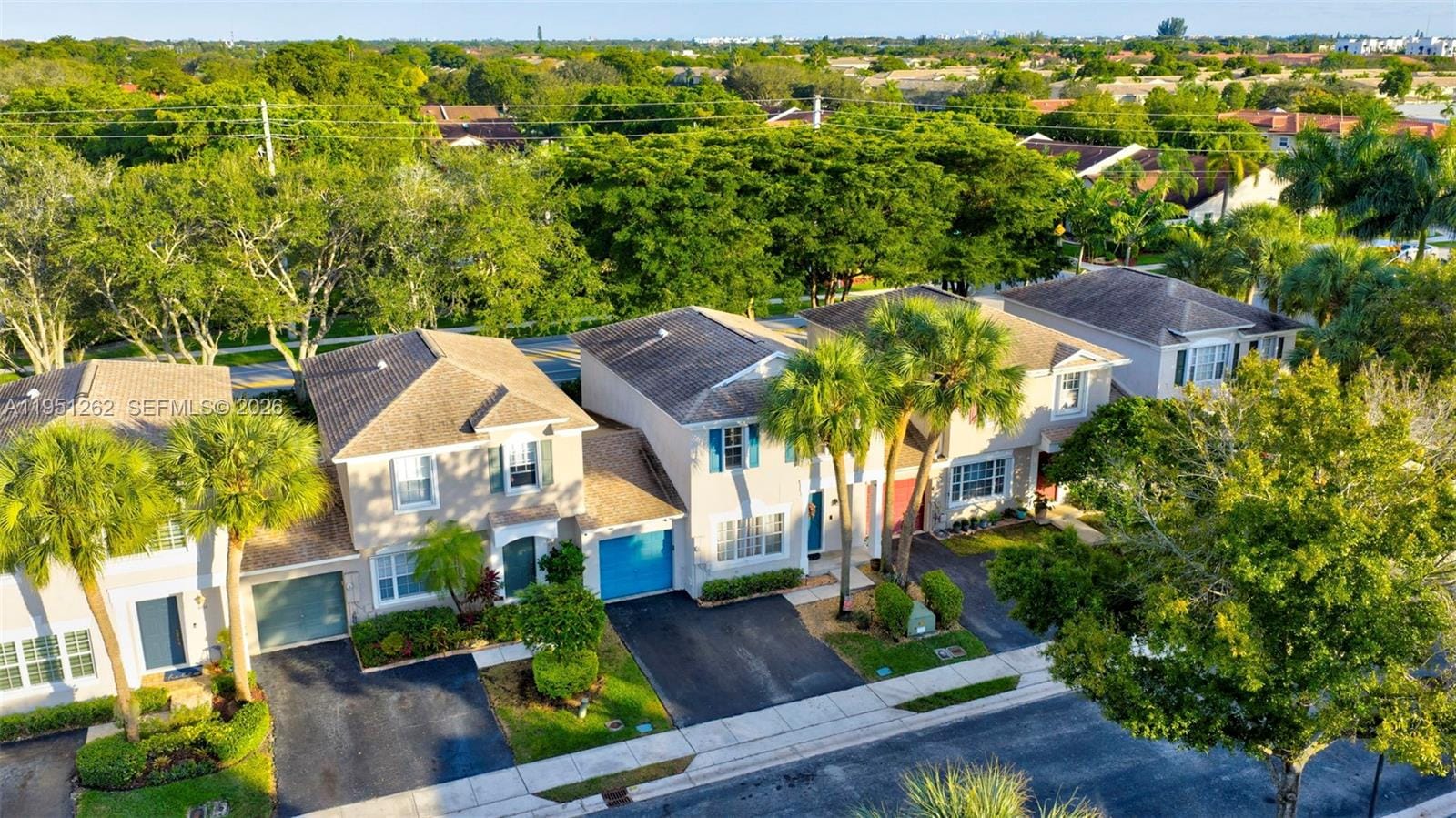 6008 N Golden Beauty Lane, Tamarac, FL 33321 photo 28