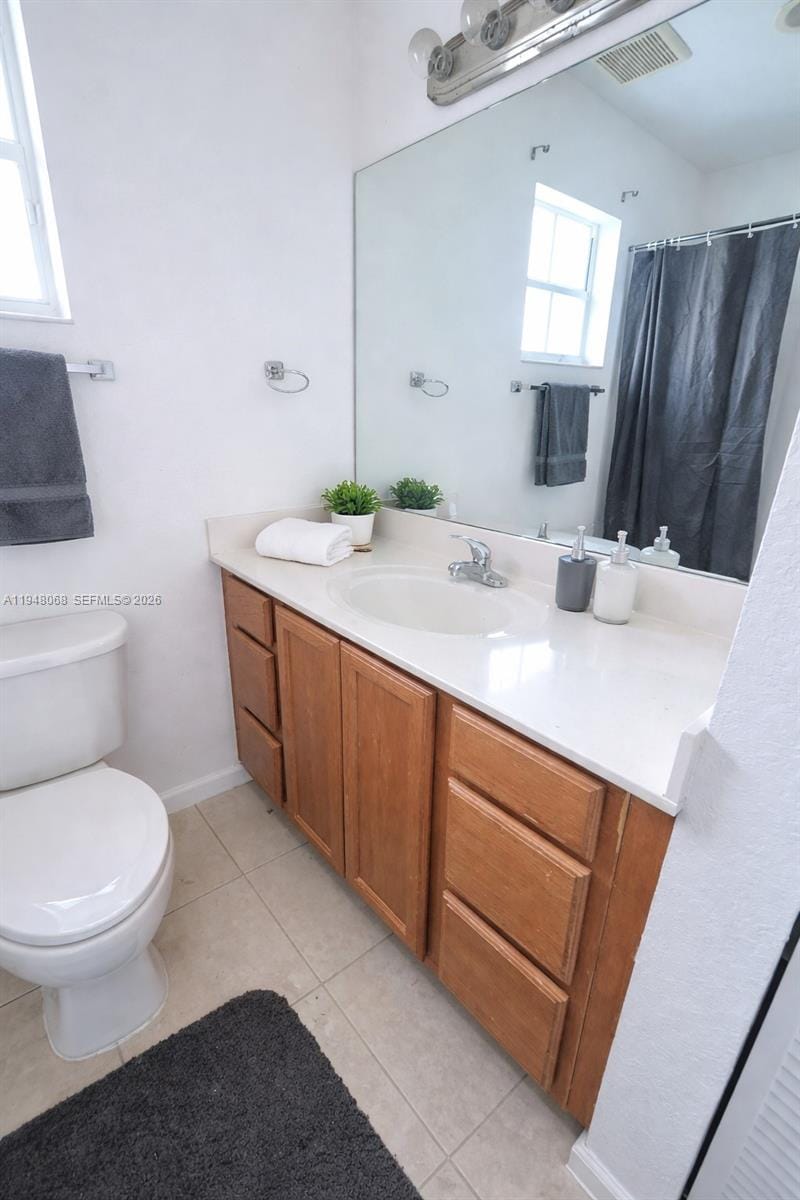2145 NW 68th Terrace, Miami, FL 33147 photo 10