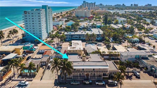 320 New York Street, Hollywood, FL 33019