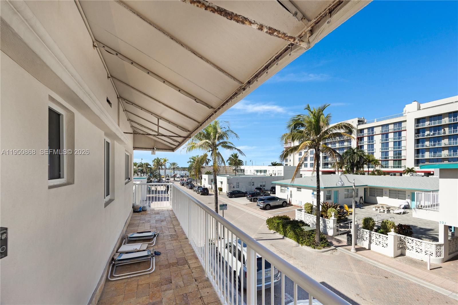 320 New York Street, Hollywood, FL 33019 photo 15