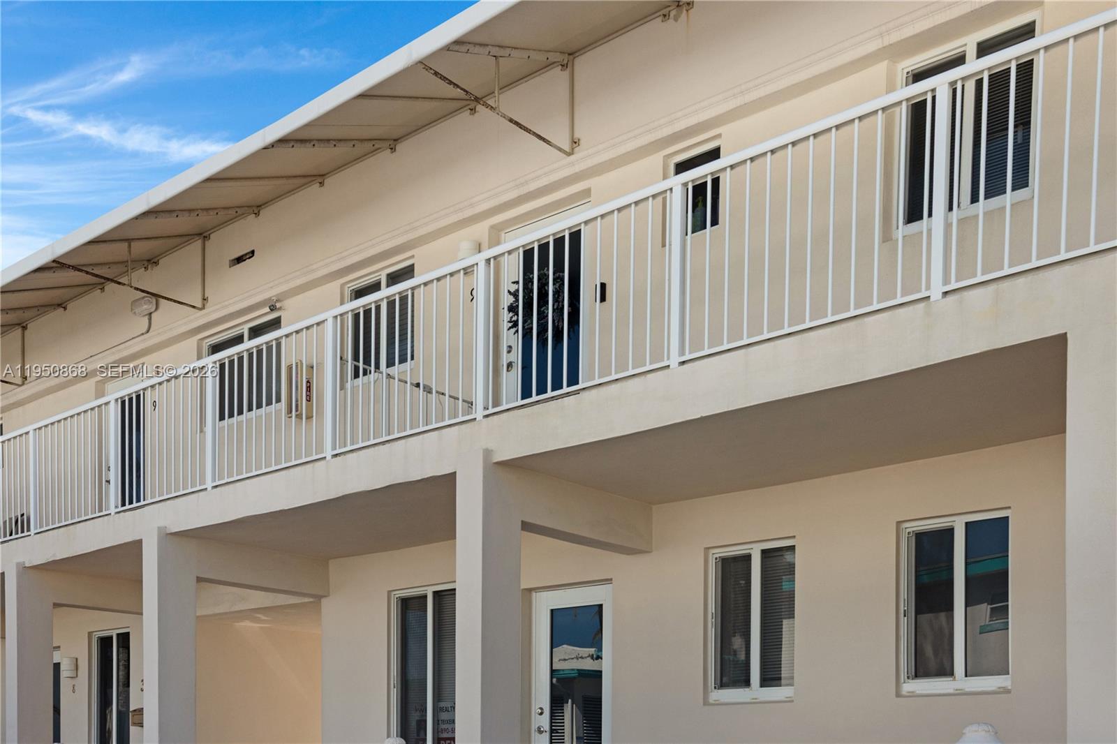 320 New York Street, Hollywood, FL 33019 photo 23