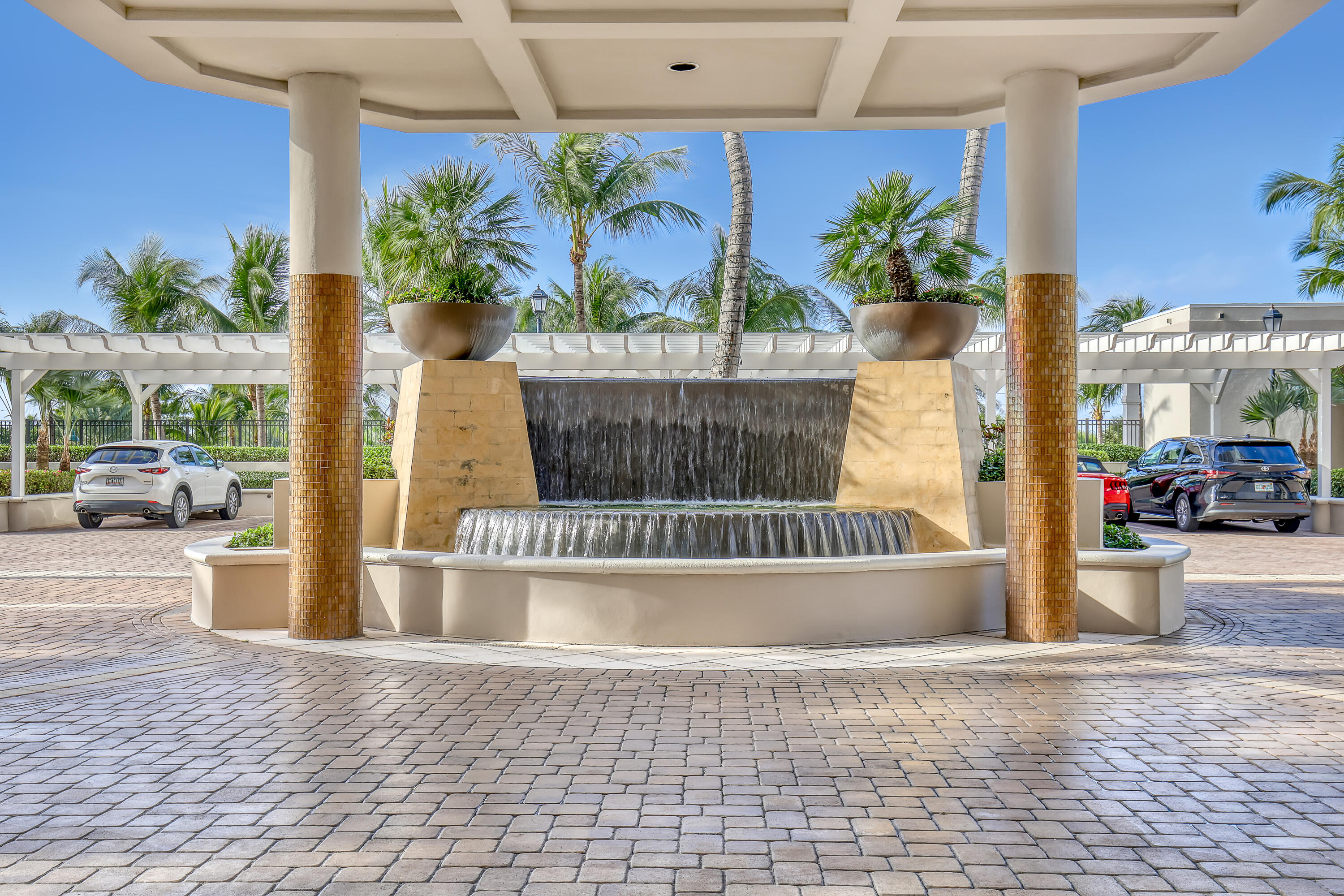 2700 N Ocean Drive 2003b, Singer Island, FL 33404, Singer Island