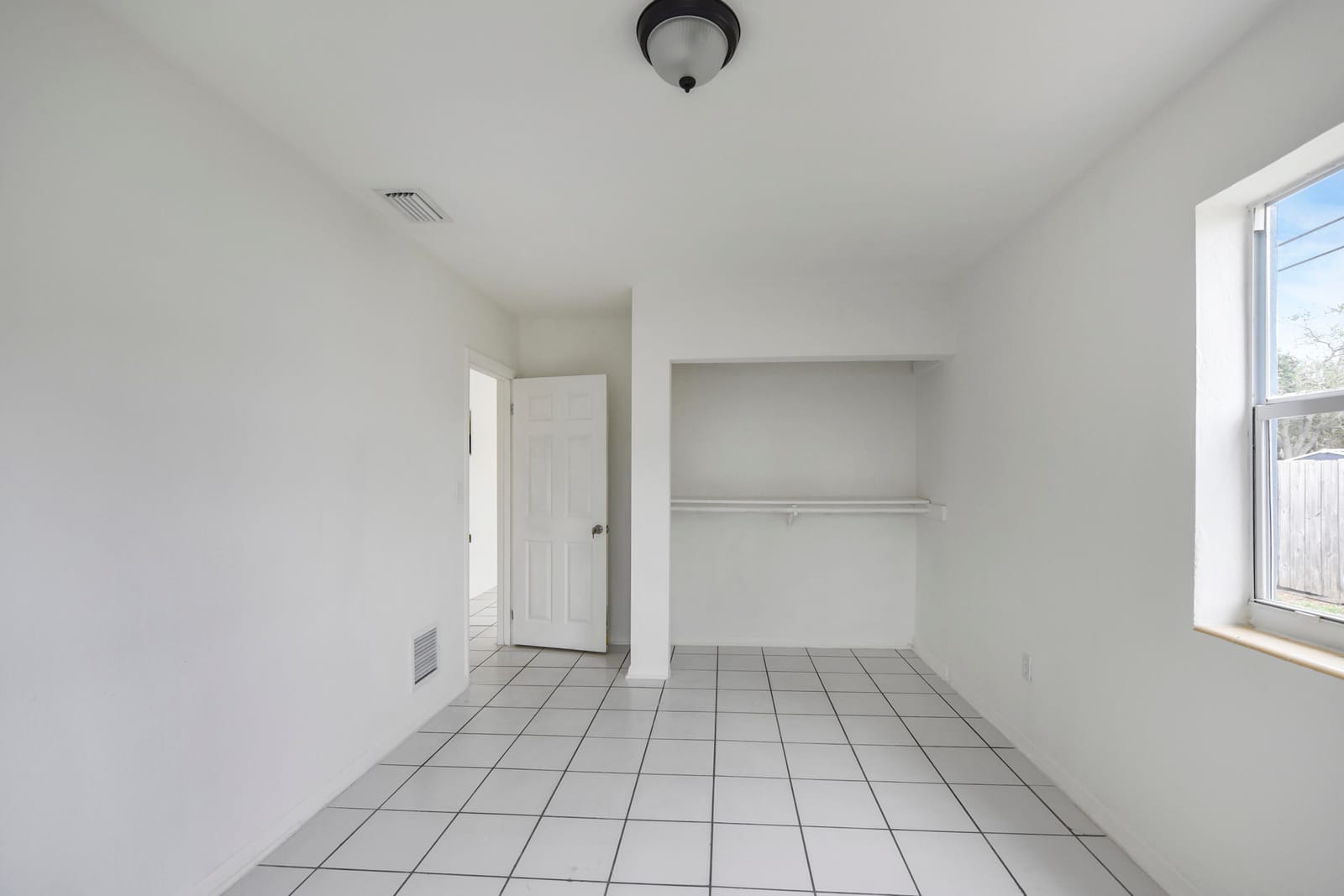 1560 NE 43rd Street, Pompano Beach, FL 33064 photo 19