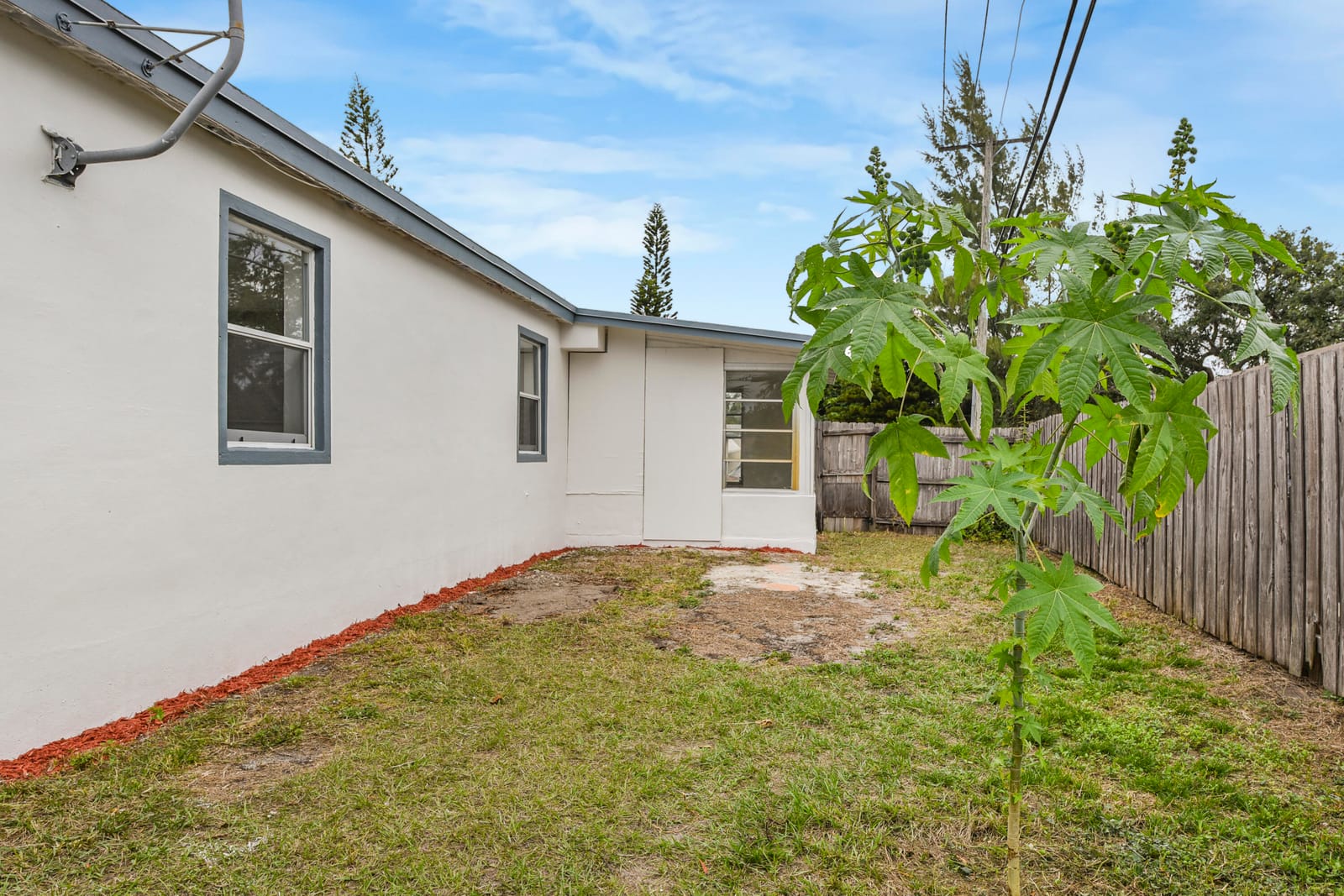 1560 NE 43rd Street, Pompano Beach, FL 33064 photo 9