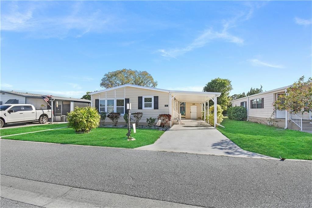 551 Barb Ann Lane, Port St. Lucie, FL 34952 photo 3