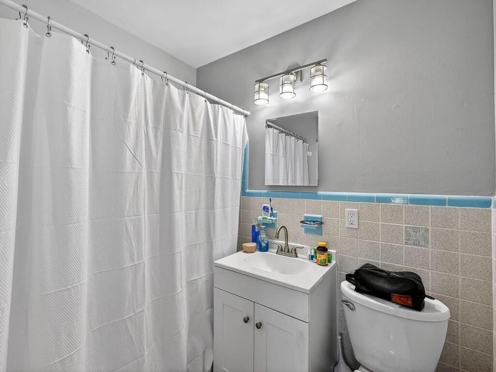 1632 NE 33rd Street, Oakland Park, FL 33334 photo 15